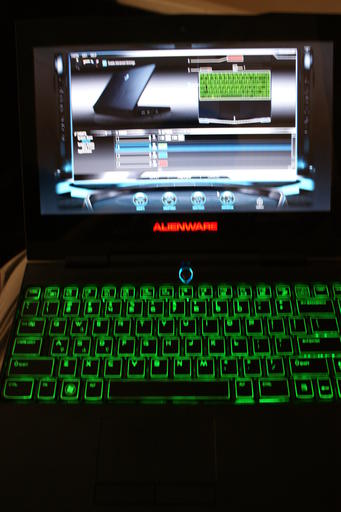 Игровое железо - Маленькая мечта геймера... Марсианский друг Alienware m11 x